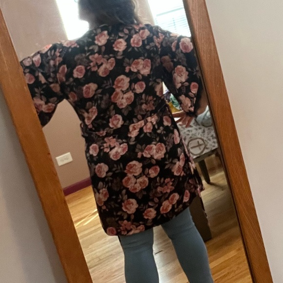 Getting Ready Robe - Picture 4 of 4